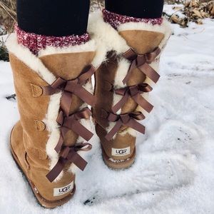 Women’s Tall Bailey Bow II Chestnut Uggs